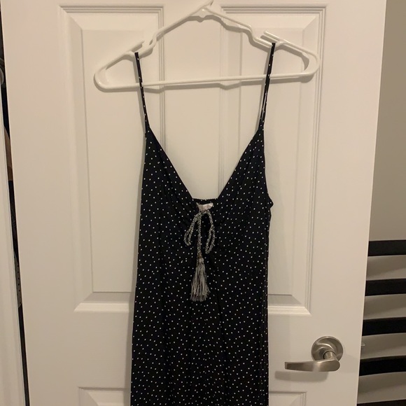 Xhilaration Maxi Dress with Keyhole 👗 - Picture 2 of 3